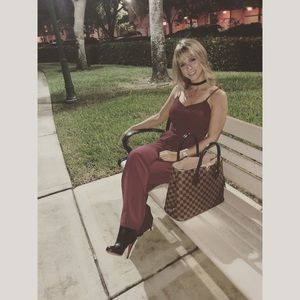 Meet your Posher, Nora